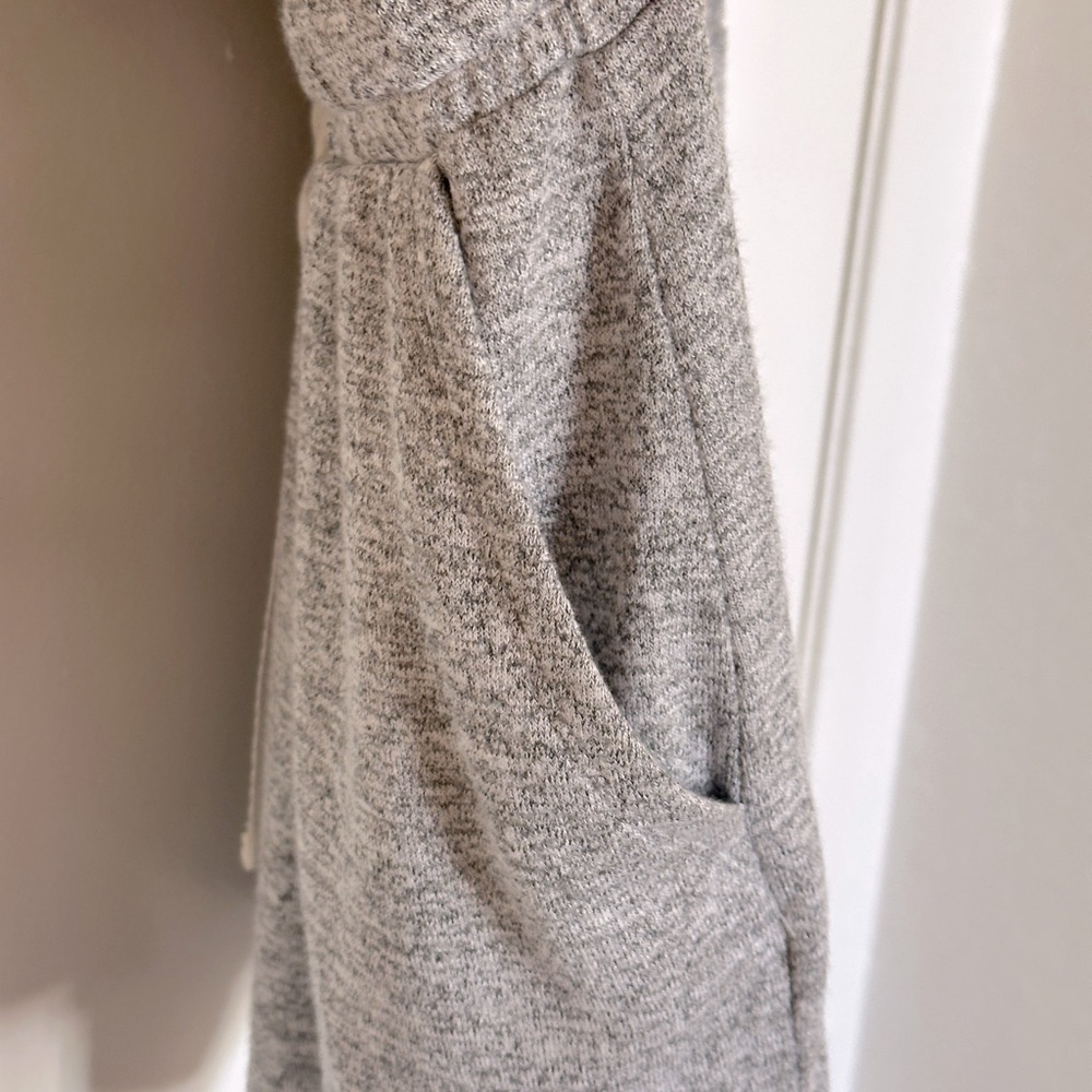 NWT Aritzia Wilfred Free Izabel Romper in Heather White Gray Size M - Picture 6 of 8